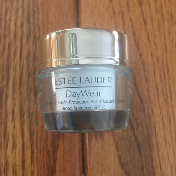 NEW! ESTEE LAUDER 7 PIECE GIFT SET - Picture 4 of 8